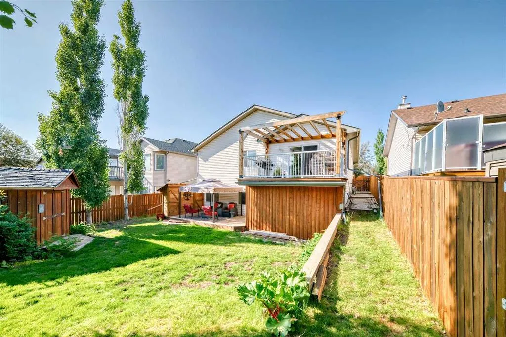 412 Highland Close