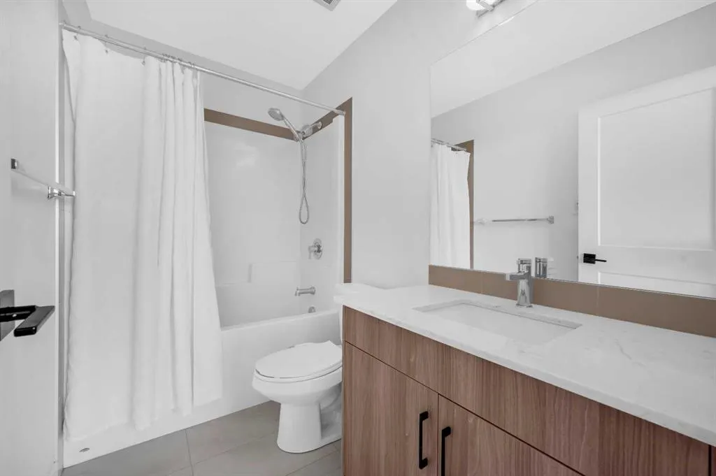 200 Seton Circle SE, #3304
