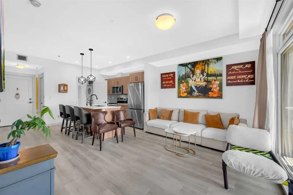 200 Seton Circle SE, #3304