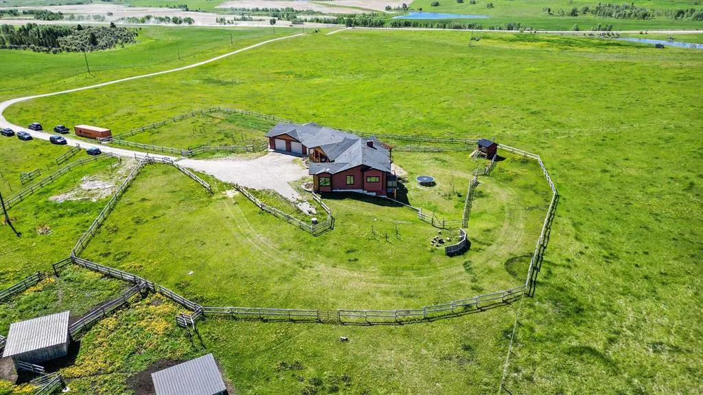 54004 Township Road 252