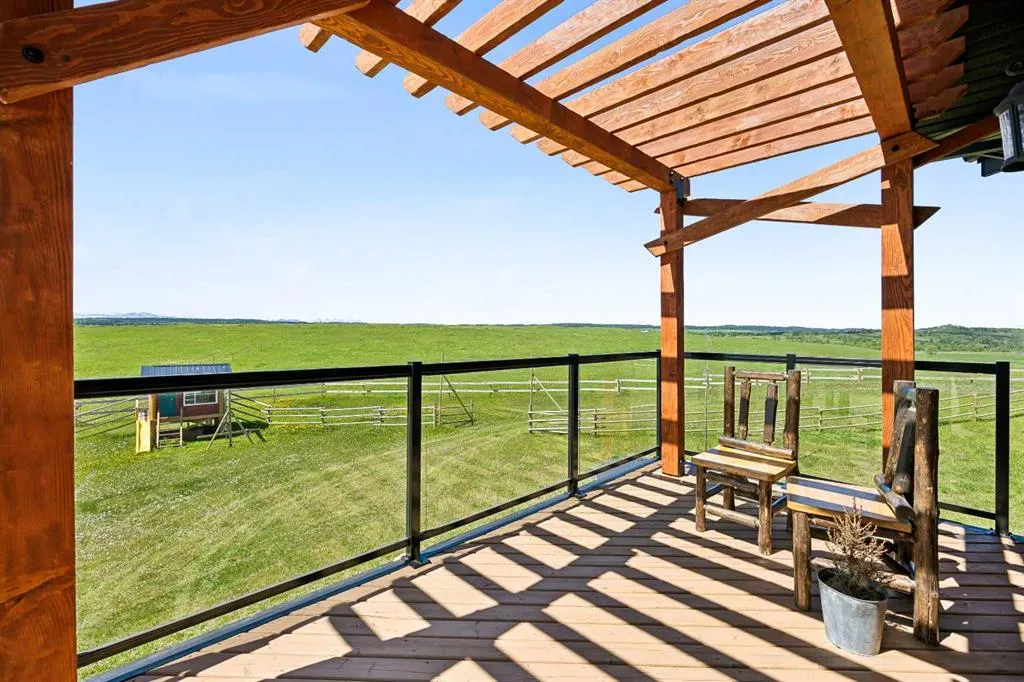 54004 Township Road 252