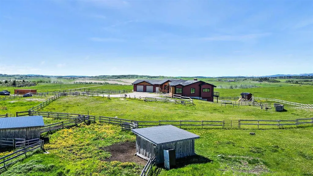 54004 Township Road 252
