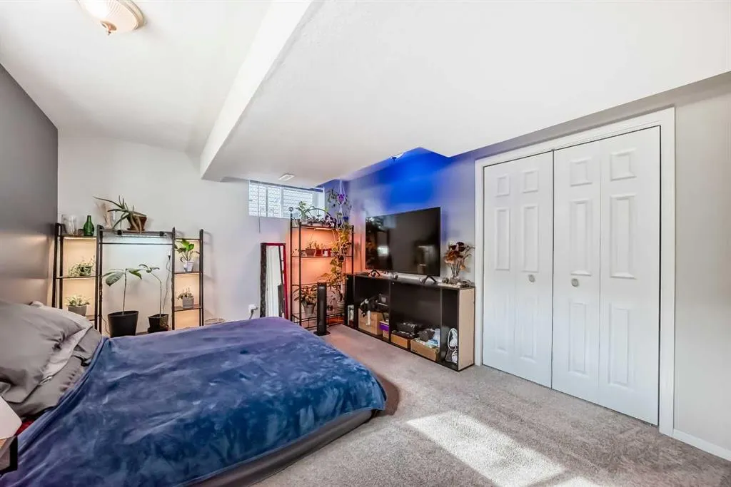 1111 Westmount Drive