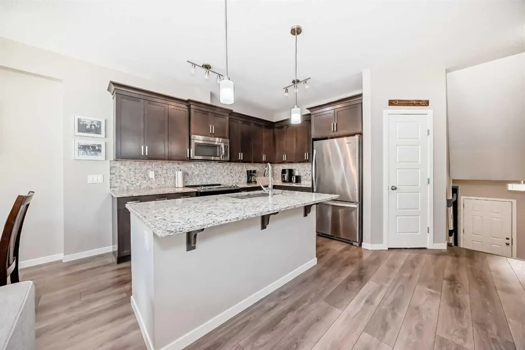 219 Sunset Point