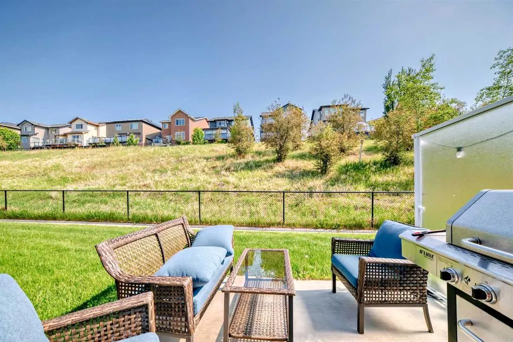 219 Sunset Point