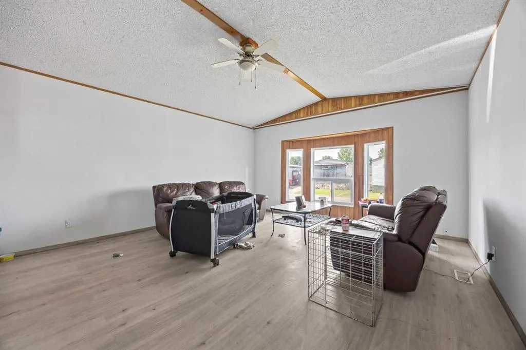 6220 17 Avenue SE, #322