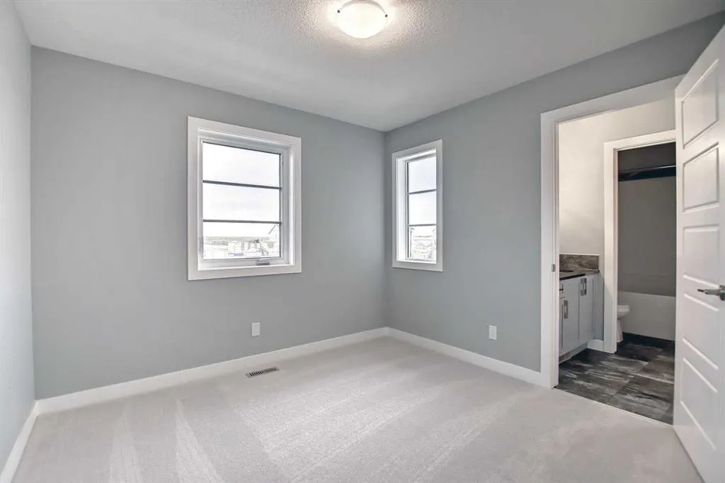 47 Agate Road