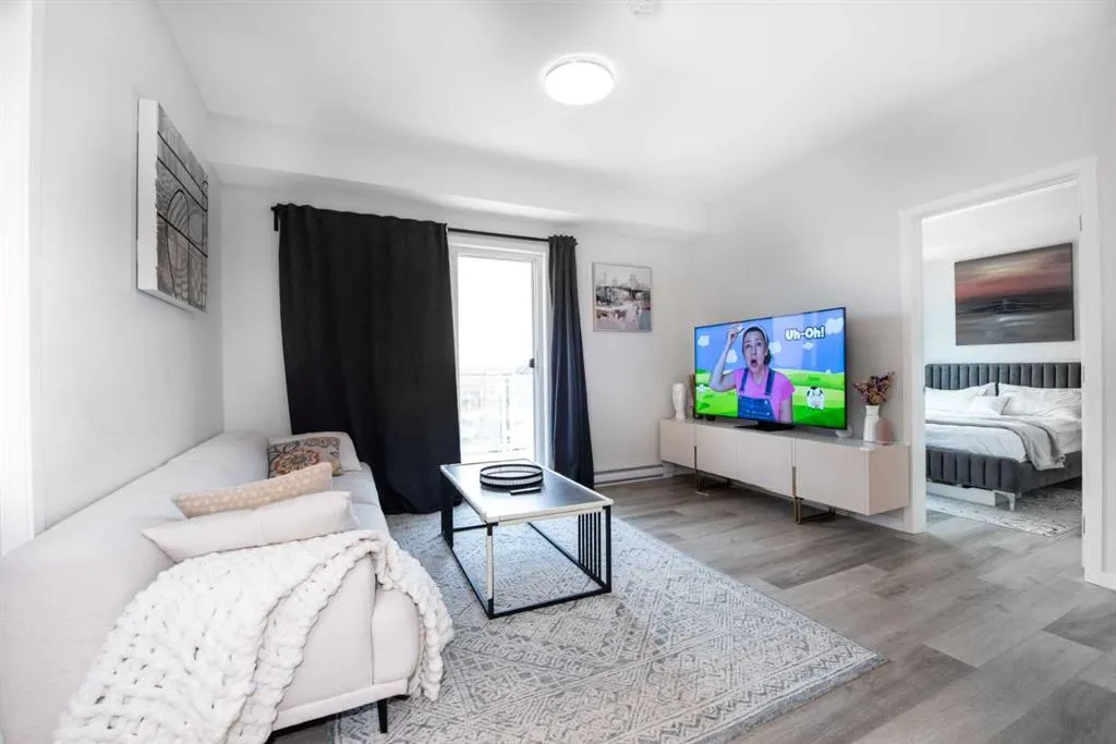 220 Seton Grove SE, #2303