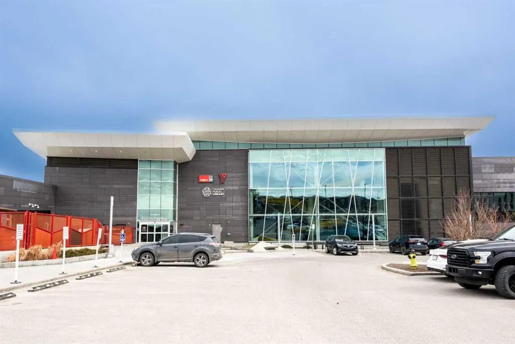 220 Seton Grove SE, #2303