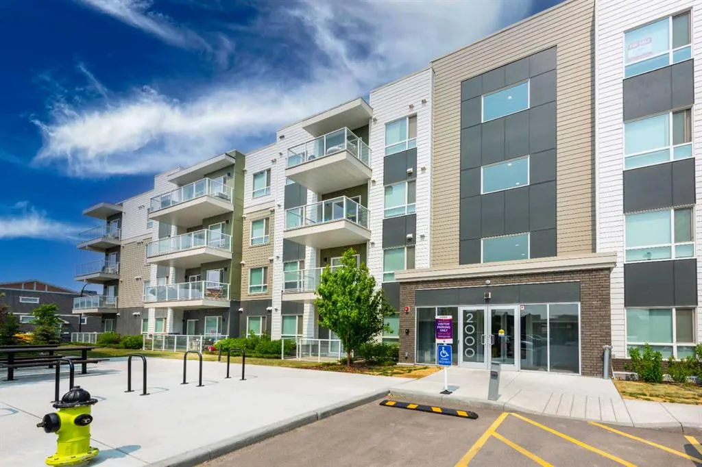 220 Seton Grove SE, #2303