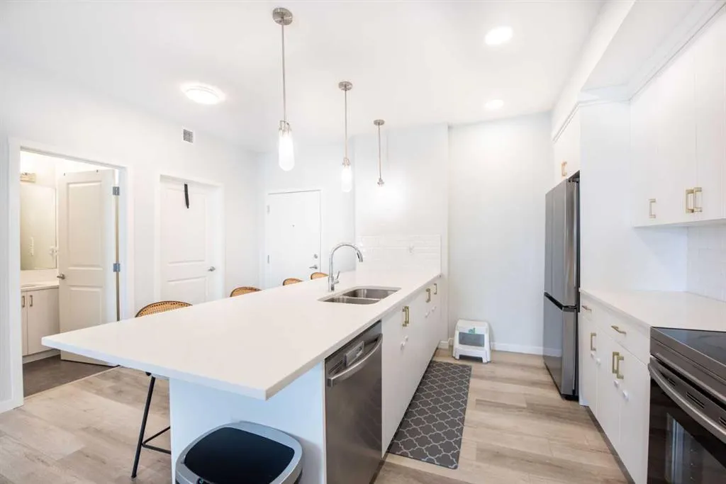 220 Seton Grove SE, #2303