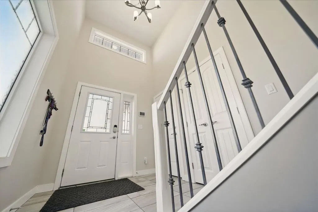 20 Heartland Crescent