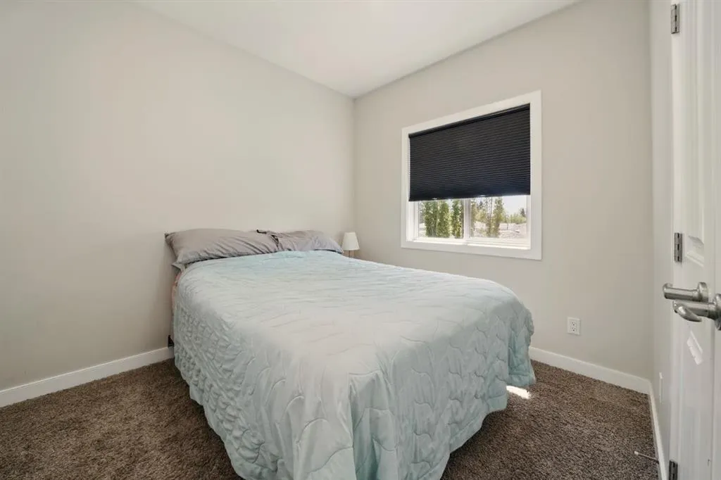 20 Heartland Crescent