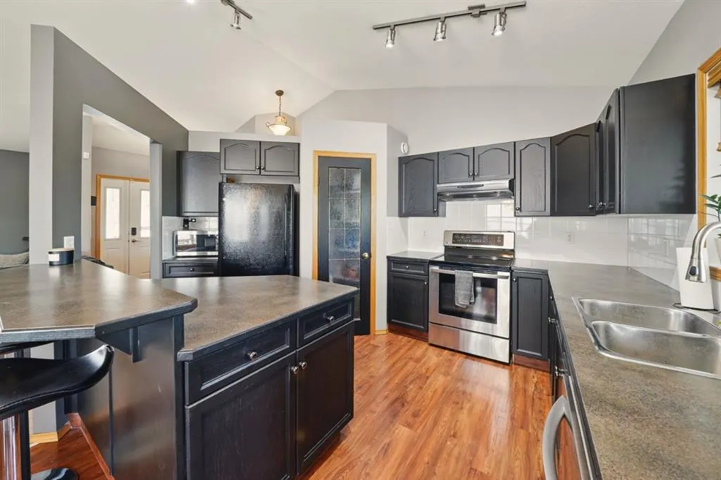 13 Fern Glade Crescent