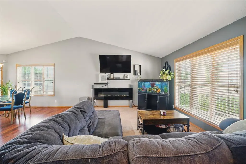 13 Fern Glade Crescent