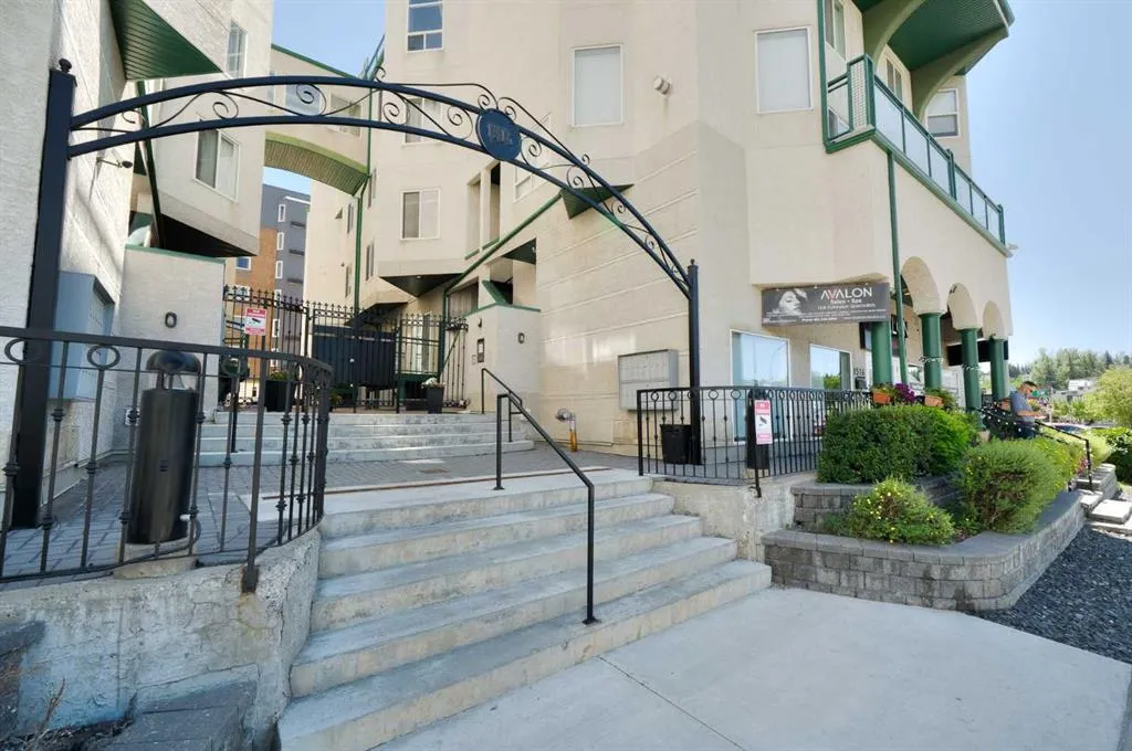 1514 11 Street SW, #2105