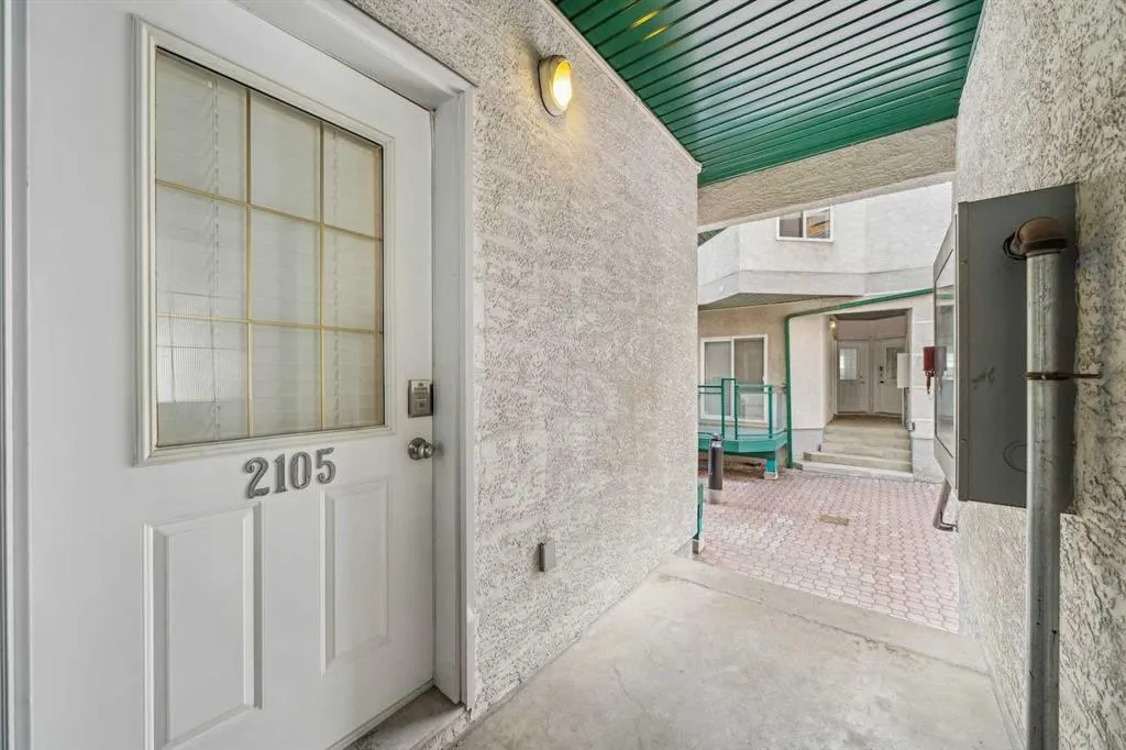 1514 11 Street SW, #2105