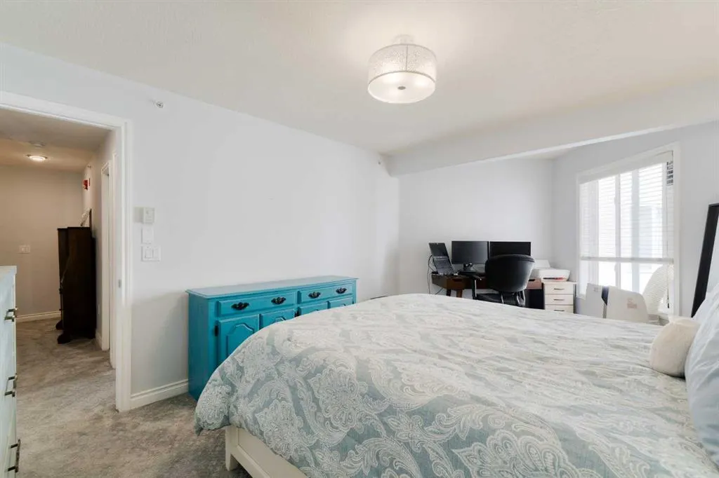 1514 11 Street SW, #2105