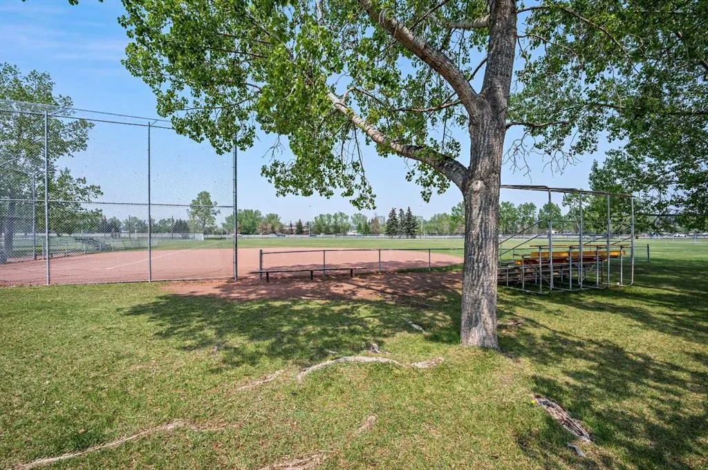 4728 17 Avenue NW, #2