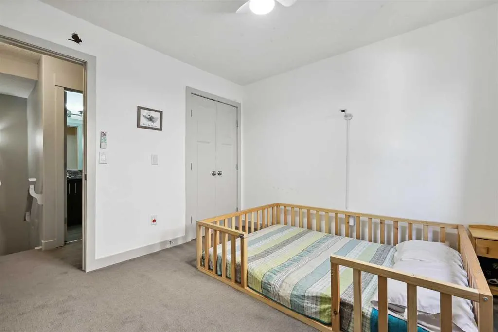 4728 17 Avenue NW, #2