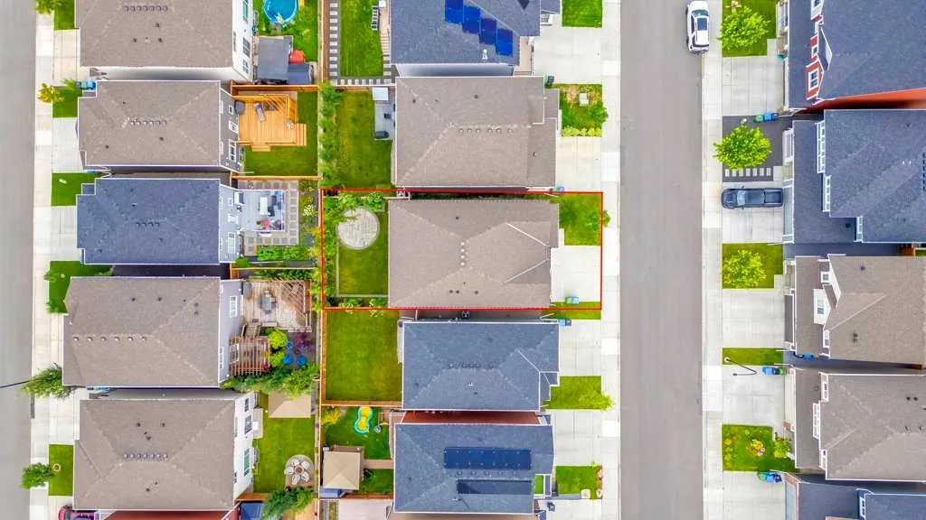 52 Yorkstone Grove SW
