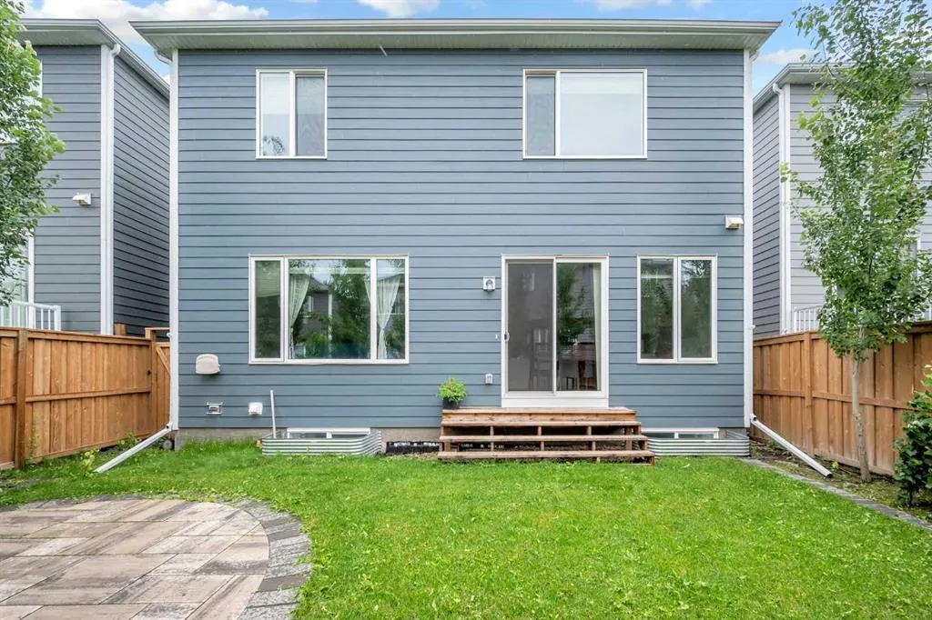 52 Yorkstone Grove SW