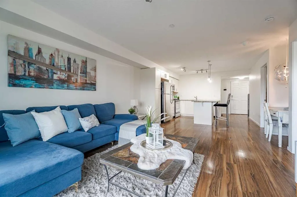 99 Copperstone Park SE, #1202