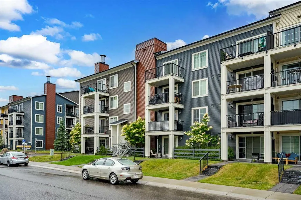 99 Copperstone Park SE, #1202