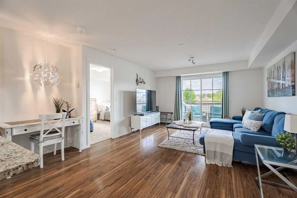 99 Copperstone Park SE, #1202