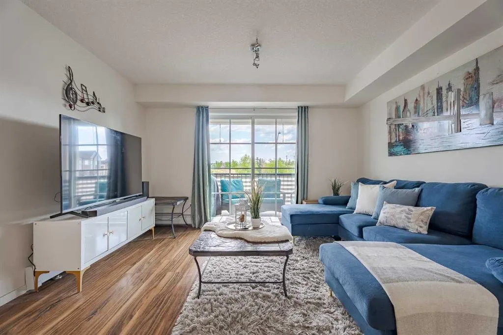 99 Copperstone Park SE, #1202