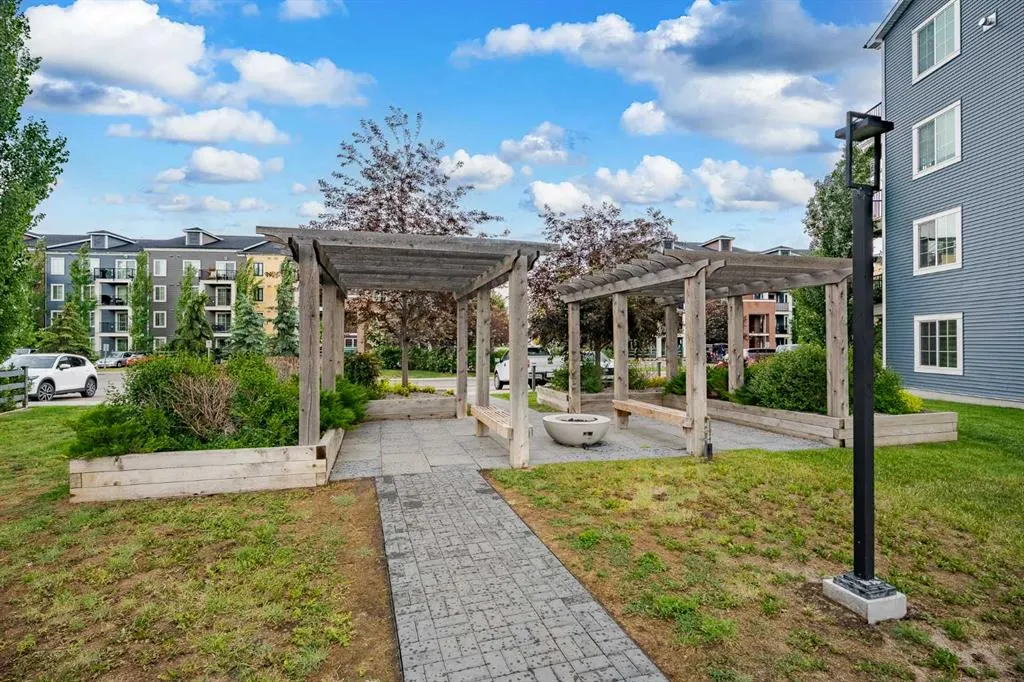 99 Copperstone Park SE, #1202