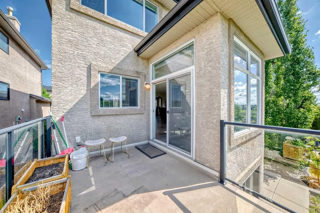 55 Edgeridge Circle NW