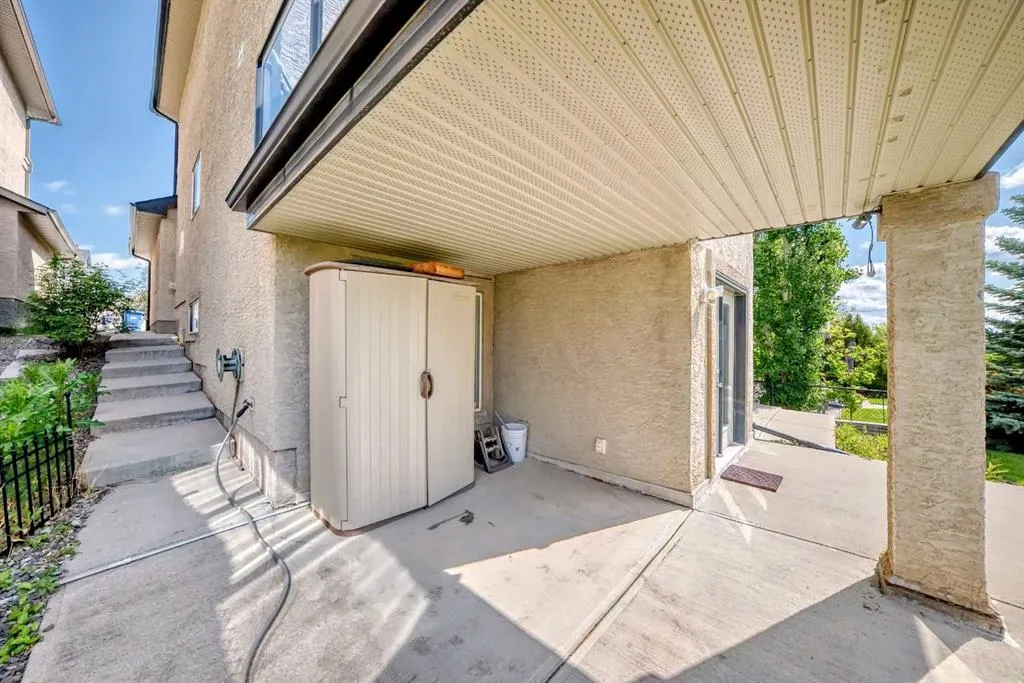 55 Edgeridge Circle NW