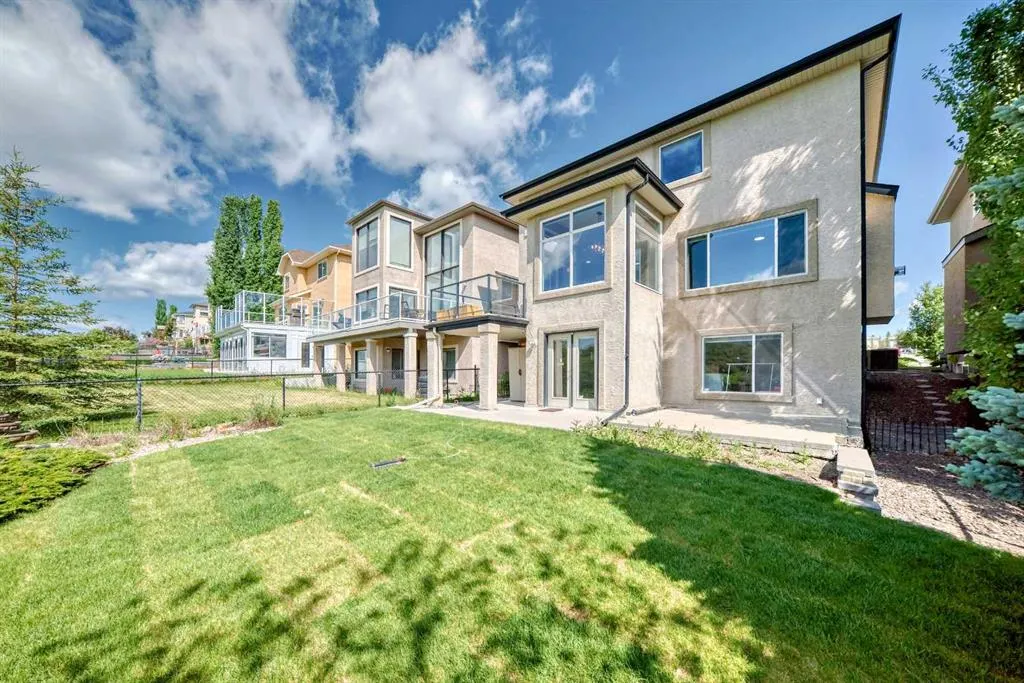 55 Edgeridge Circle NW
