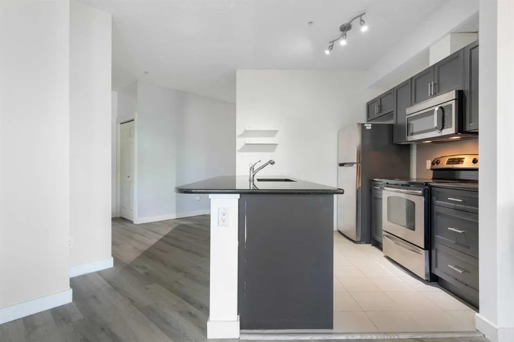 3950 46 Avenue NW, #113