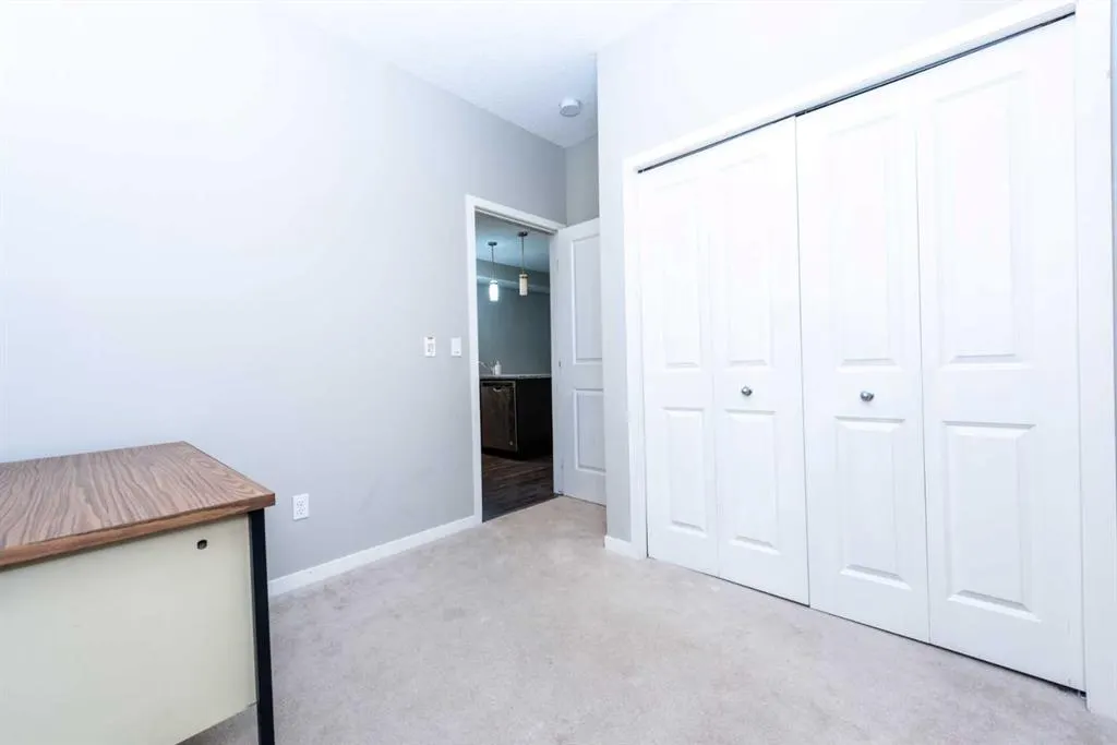 20 Mahogany Mews SE, #108
