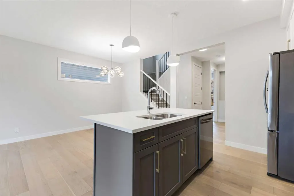 43 Agate Road
