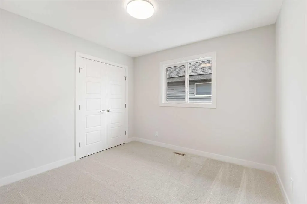 43 Agate Road