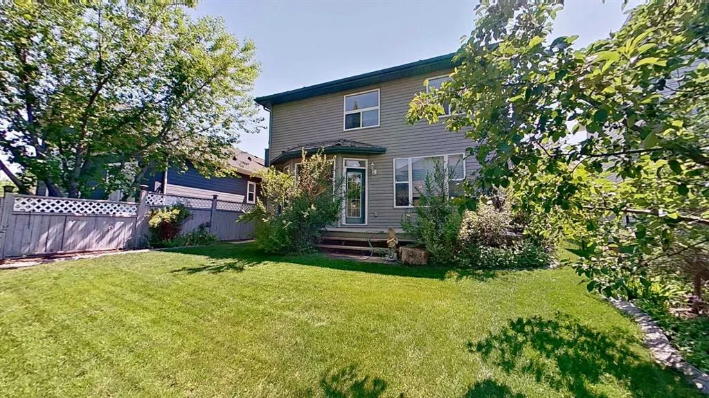 375 Douglas Glen Gardens SE