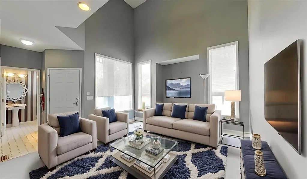 375 Douglas Glen Gardens SE