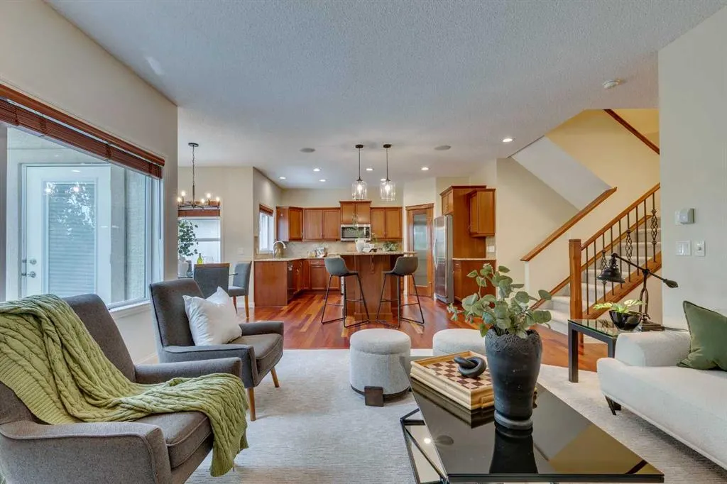 75 Cranridge Heights SE