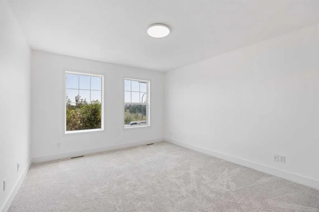 227 Cranston Road SE
