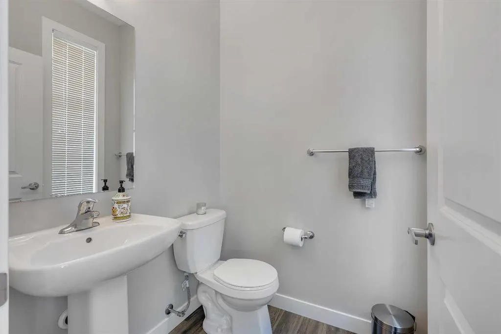 154 Seton Passage SE