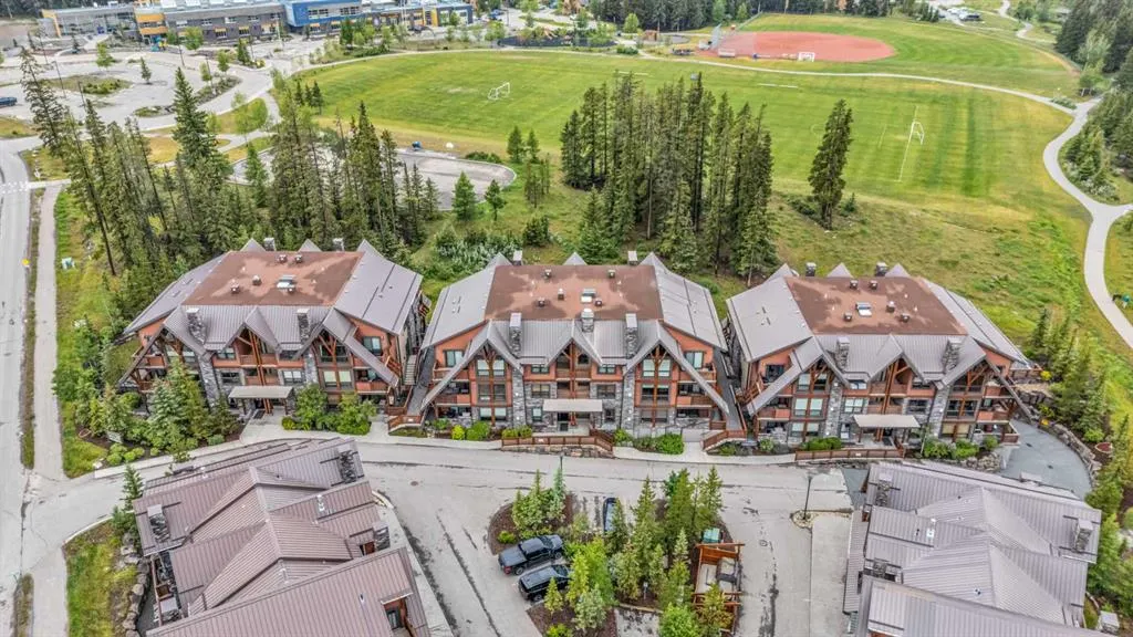 2100B STEWART CREEK Drive, #201