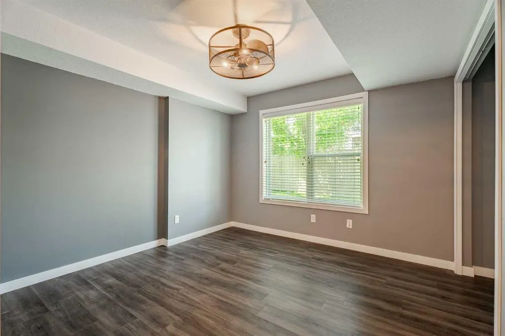 60 Panatella Landing, #106