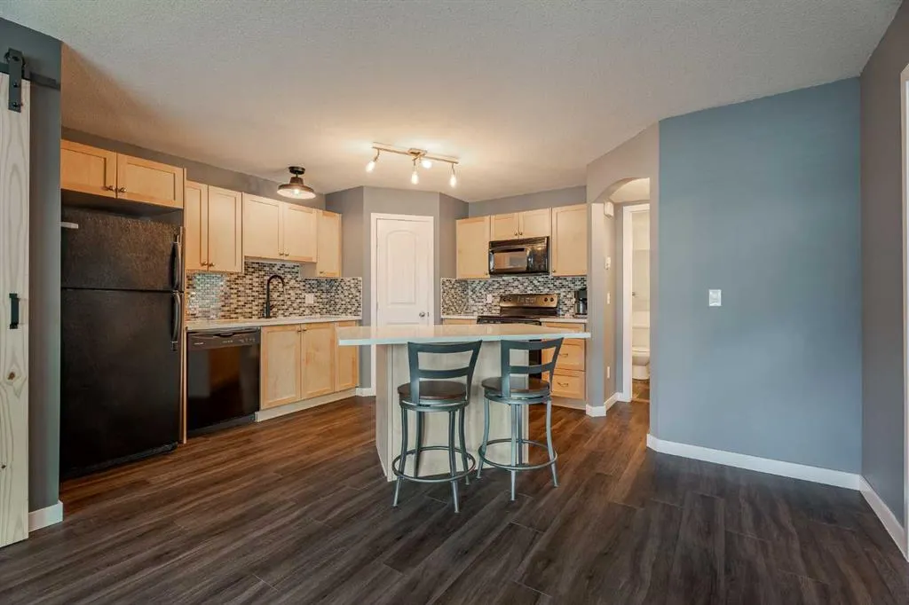 60 Panatella Landing, #106