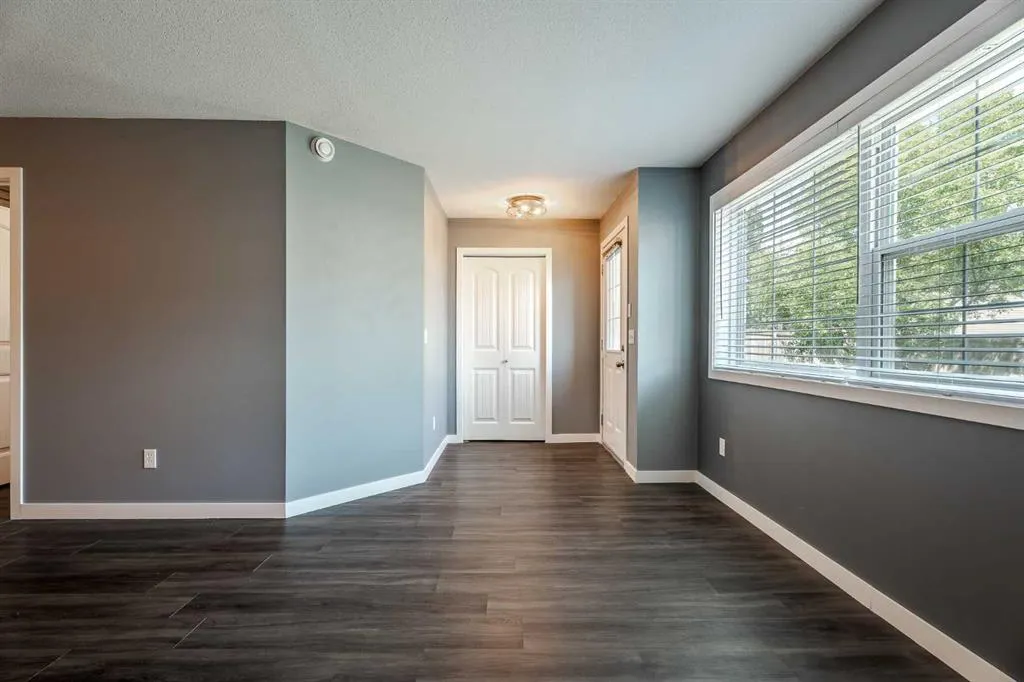60 Panatella Landing, #106