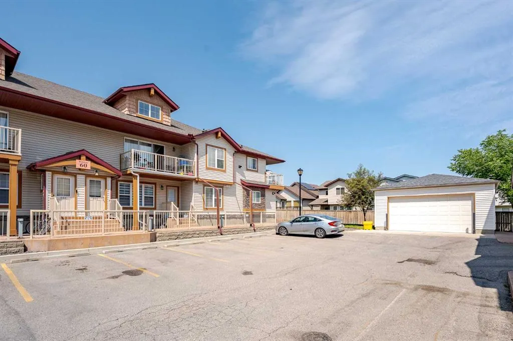60 Panatella Landing, #106