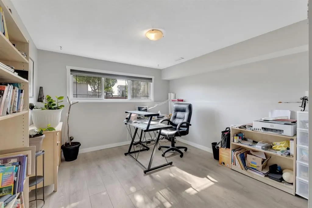 82 Hinshaw Drive W
