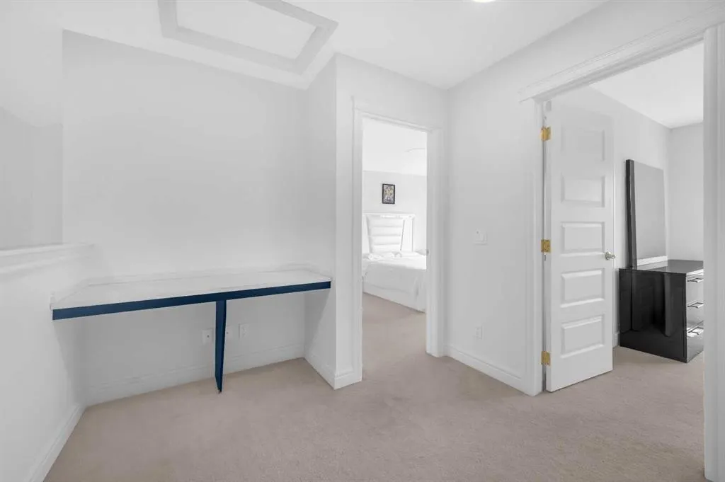 10060 46 Street NE, #208